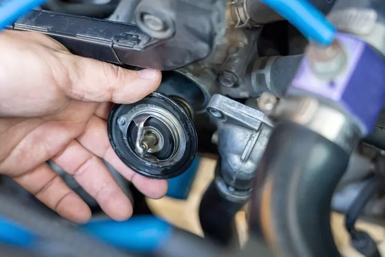 Find Out Life Span of a Car’s Thermostat