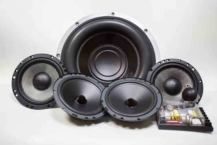 What Should Be Considered When Choosing a Speaker